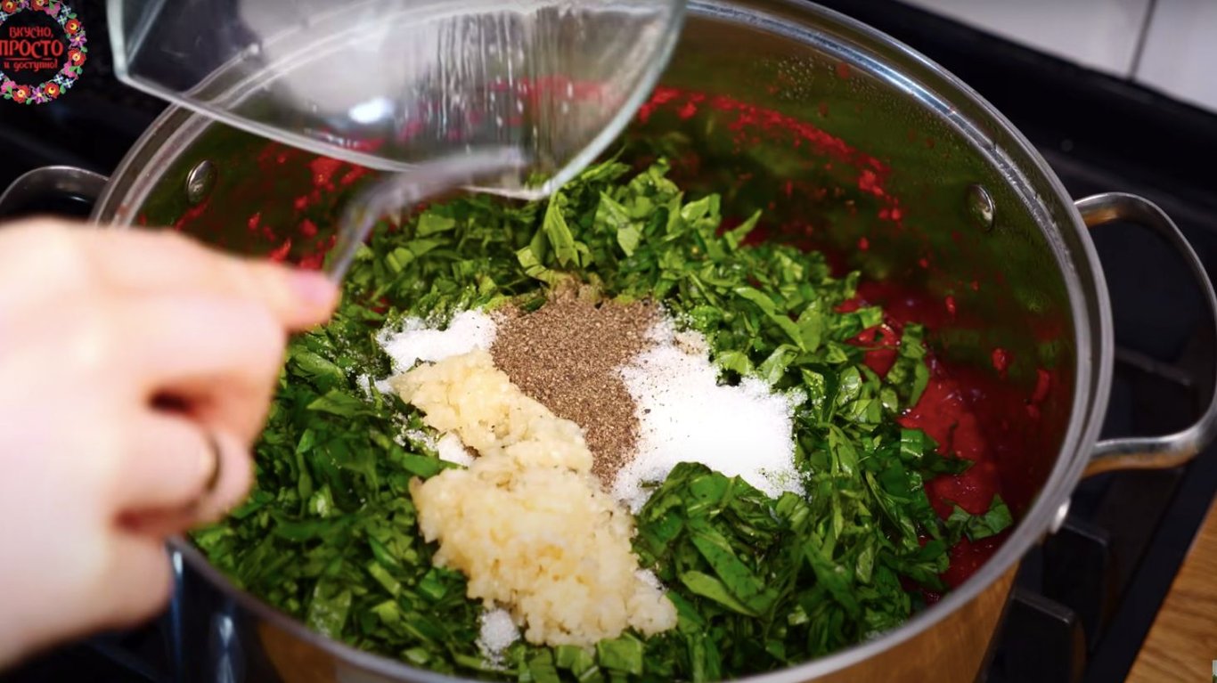 рецепт томатного соусу на зиму