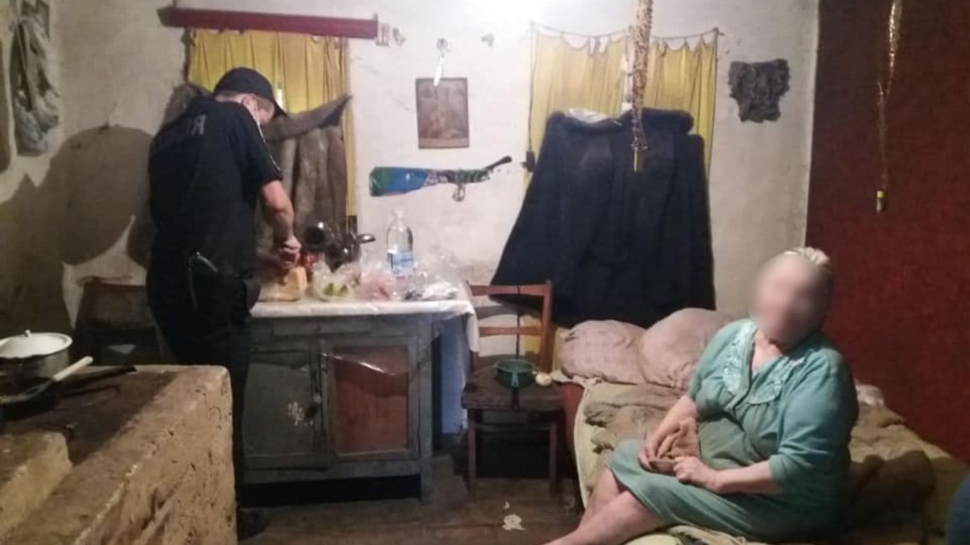 Бабушка ослепла и попыталась покончить жизнь самоубийством на Харьковщине