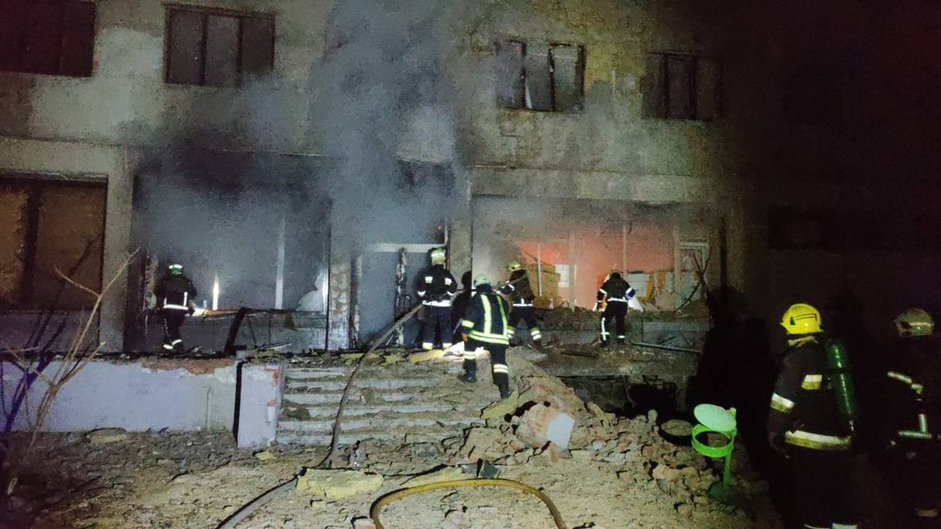 Харьков ночью атаковали беспилотниками - последствия попаданий