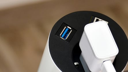 USB connector and USB port — what is the difference - 304x171