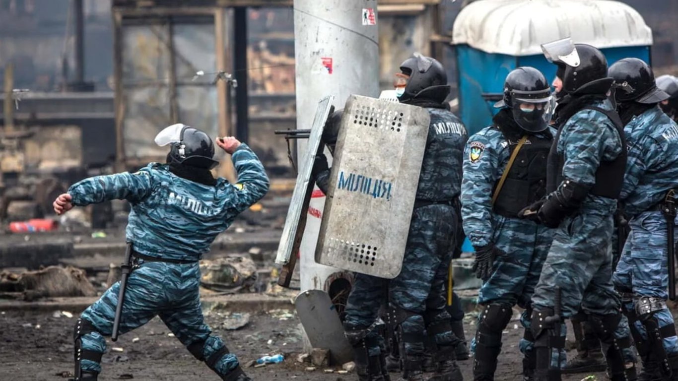Розстріли на Майдані: справу колишнього командира спецроти "Беркуту" передали до суду