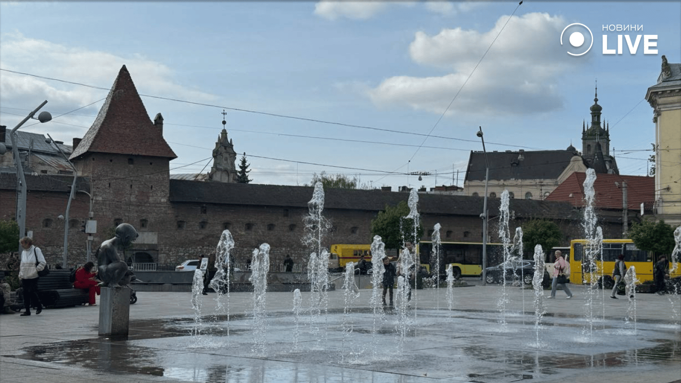 Фонтани у Львові