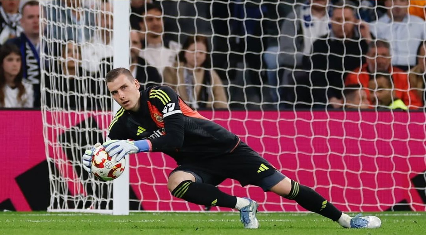 Андрей Лунин