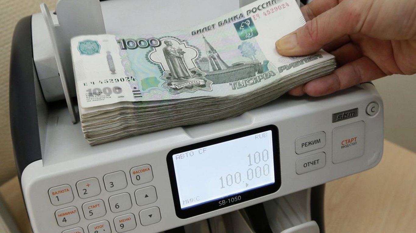 Почему падает российский рубль