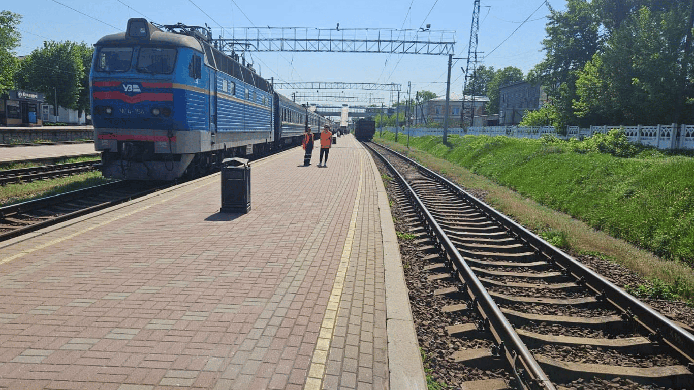 У Броварах 13-річну дівчинку вдарило струмом на вокзалі