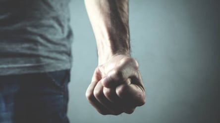 Чоловік до смерті побив перехожого — як його покарав суд - 285x160