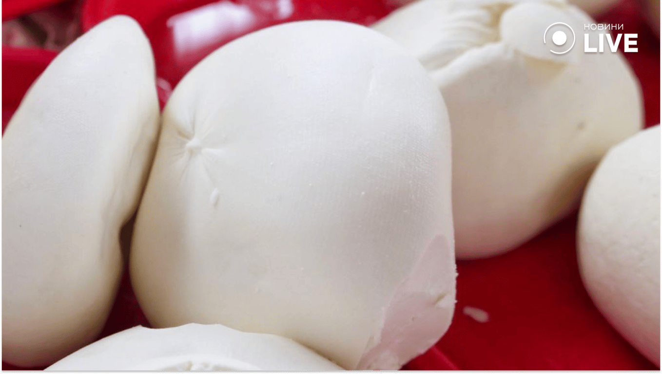 Весняний базар в Одесі: скільки коштують огірки та полуниця - фото 8