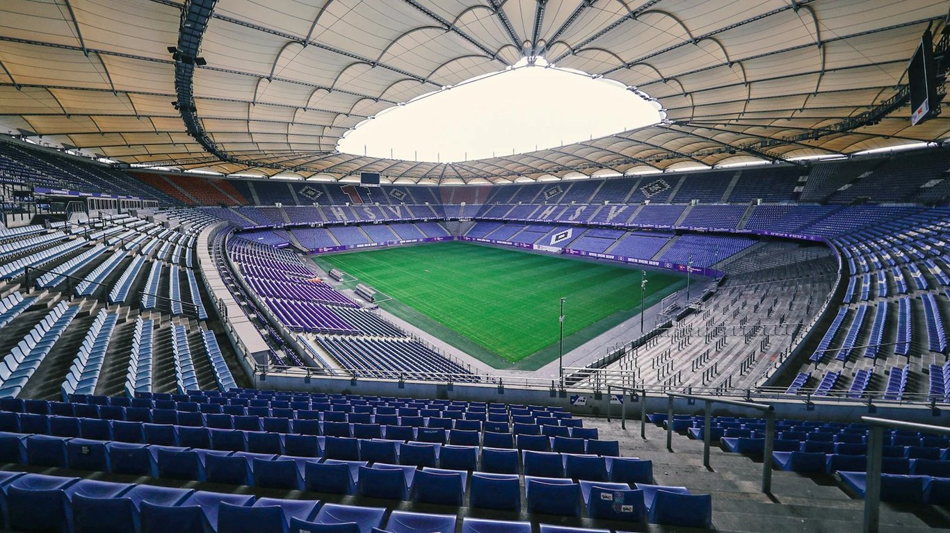 "Фолькспаркштадион"