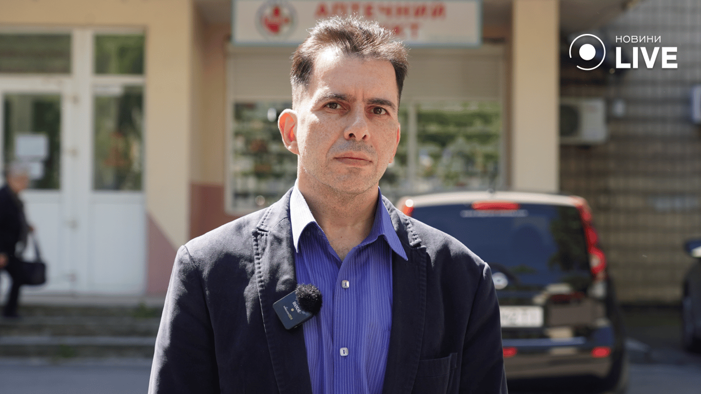 Директор больницы Денис Себов. Фото: Новости.LIVE/ Юлия Браславская