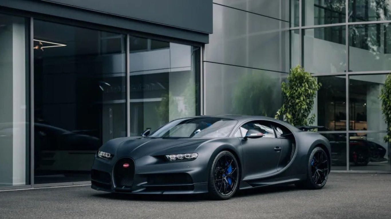 Раритетный спорткар Bugatti выставлен на аукцион — стартовая цена впечатляет