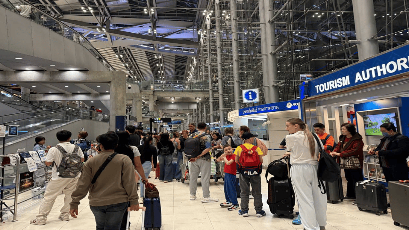 Аеропорт Сінгапура ввів нові обмеження: що треба знати туристам