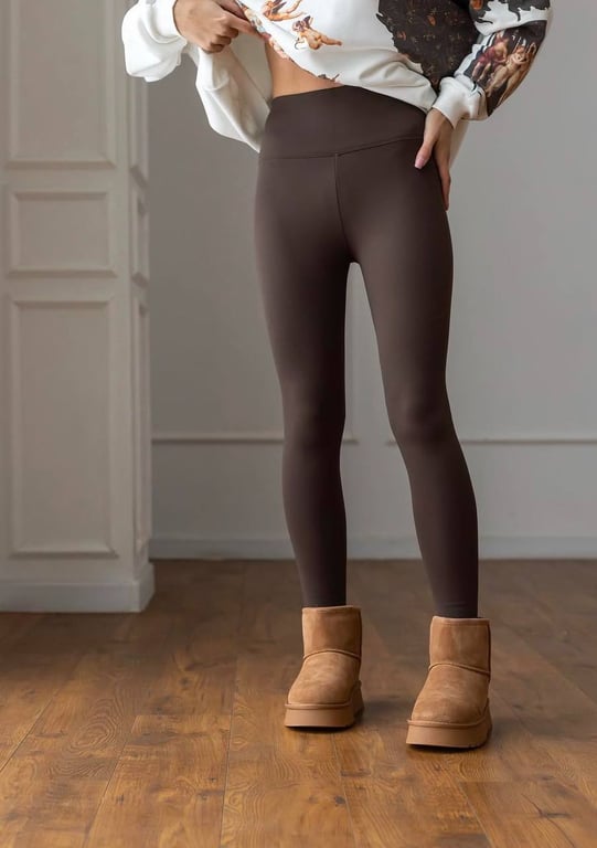 Що носити у 2025 році — модні штани для будь-якого випадку - фото 3