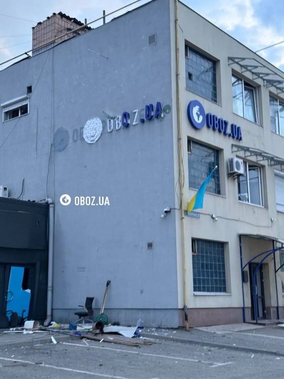 У Києві через атаку постраждав офіс OBOZ.UA