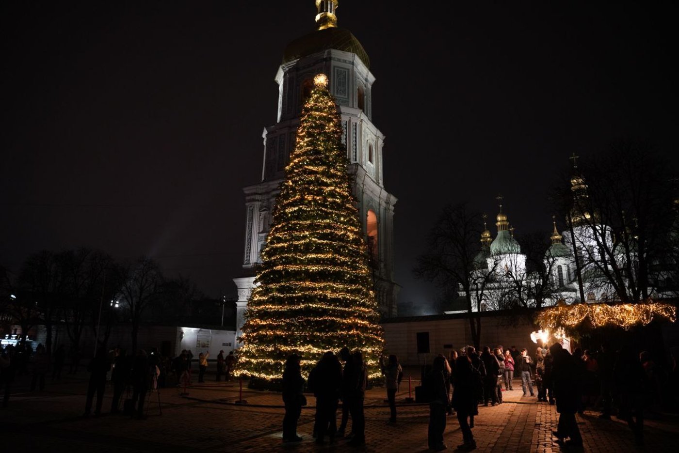 У Києві відкрили новорічну ялинку