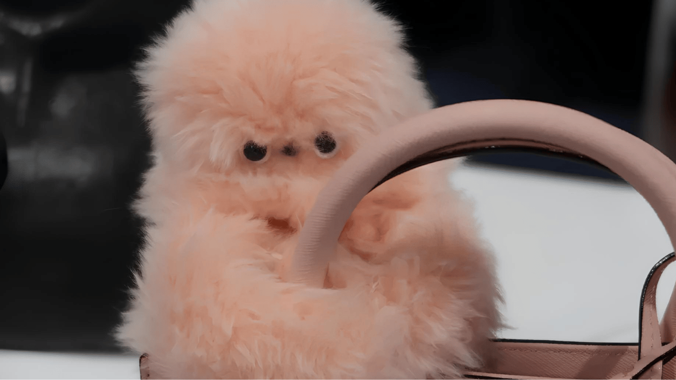 Пушистый застенчивый робот Mirumi