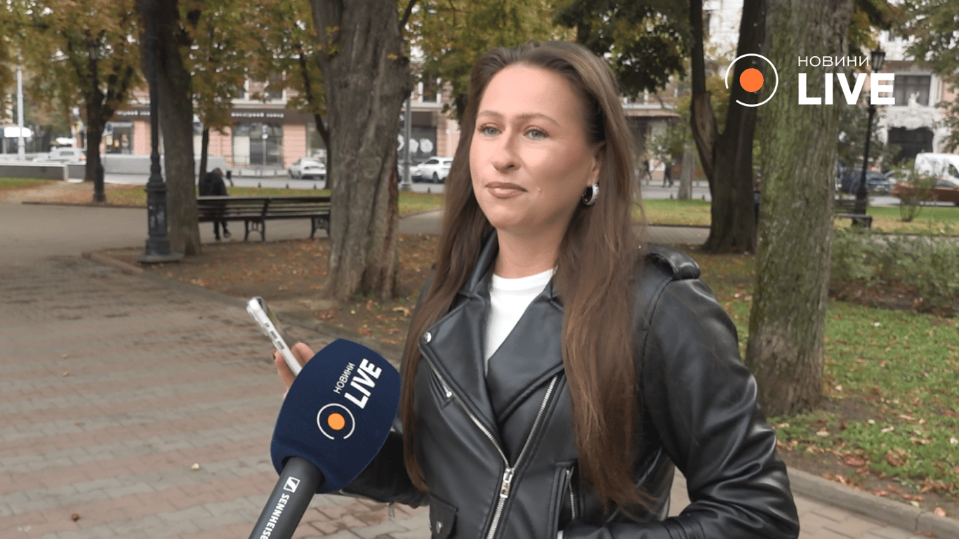 Марія про чистоту і благоустрій міста. Фото: Новини.LIVE