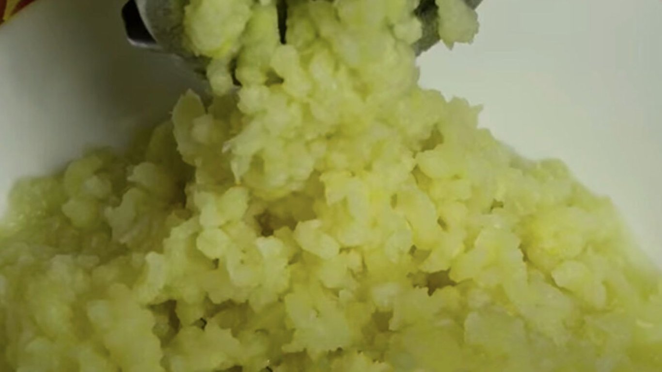 смажені пісні котлети з капустою