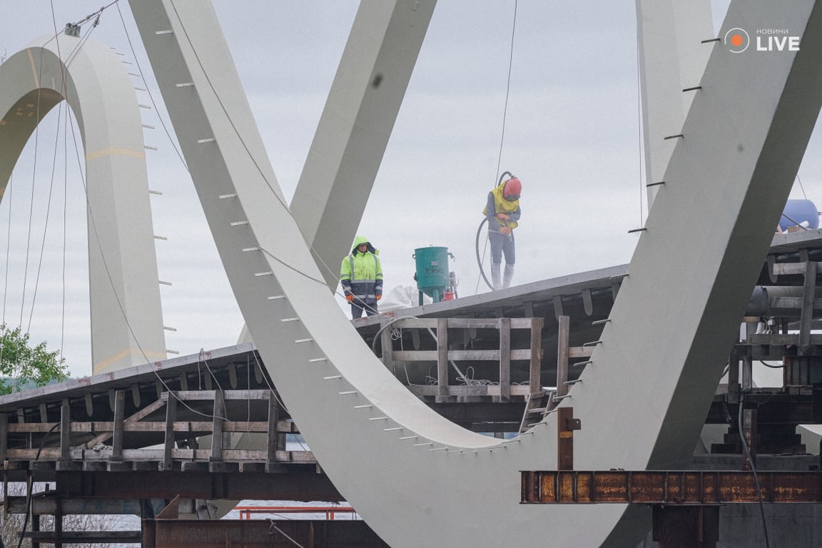 У Києві будують новий міст Хвиля