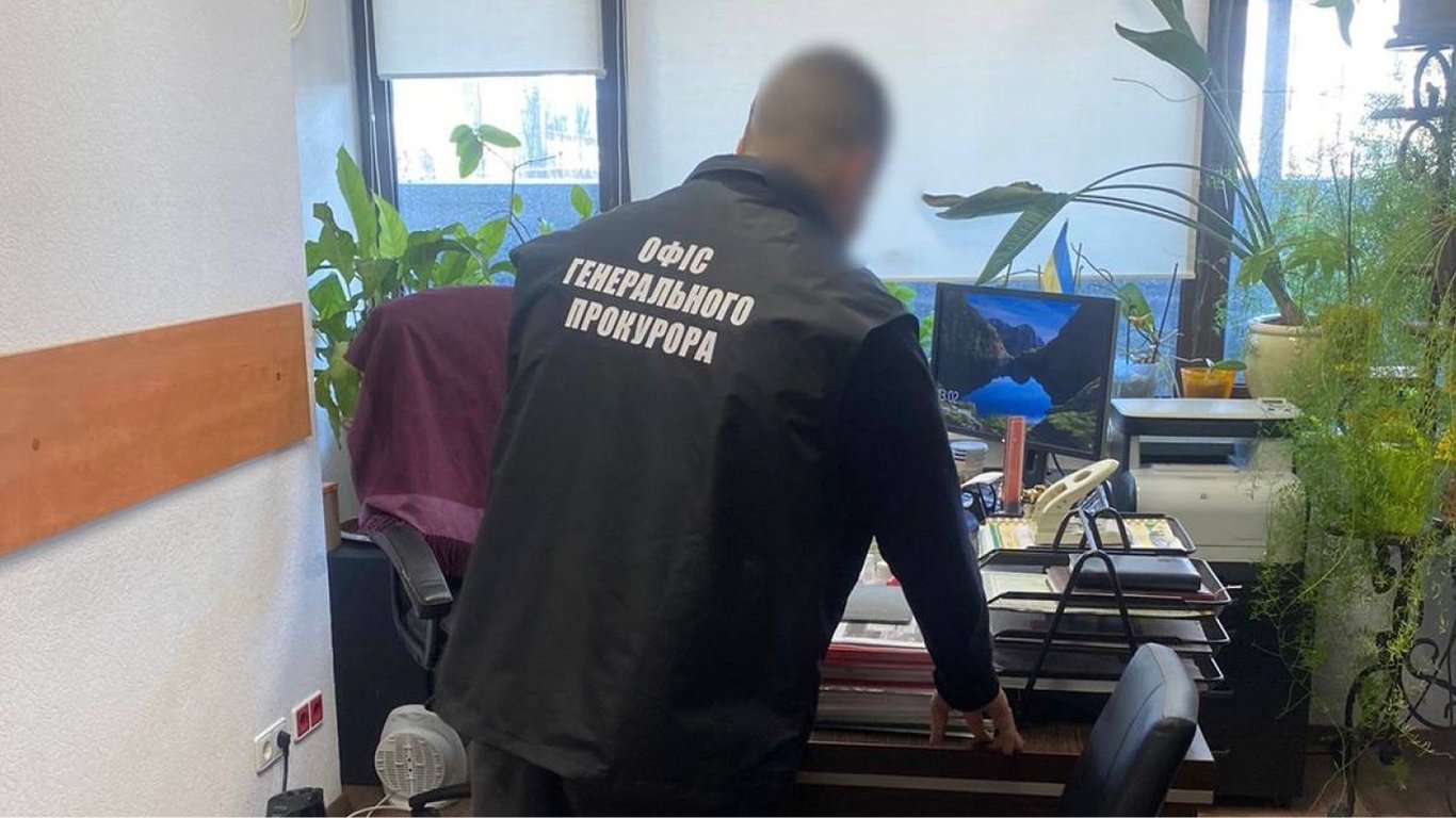 Правоохоронці провели обшуки у членів правління, наглядової ради та в офісі комерційного банку президента "ЦСКА" рф