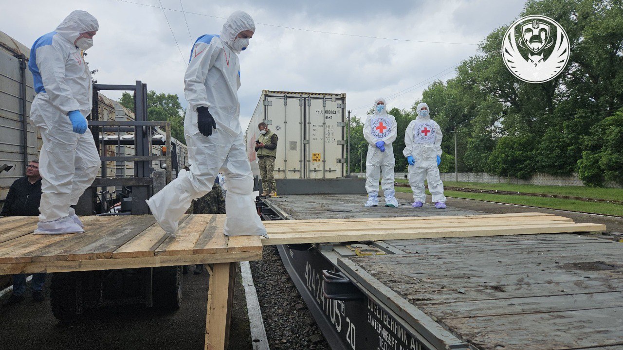 Повернення в Україні полеглих воїнів 13 червня