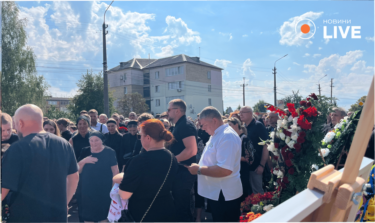 На Київщині прощаються з головою Дмитрівської громади Тарасом Дідичем - фото 3