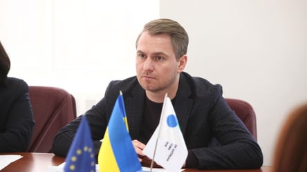 Кравченка звільнили з органів прокуратури після його заяви - 290x166