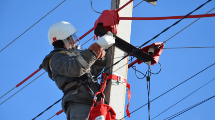 Нардеп розповів про ситуацію в енергосистемі після атак на АЕС - 285x160