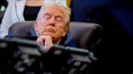 Сонливий Дон — Трамп осоромився тим, в чому дорікав Байдену - 285x160