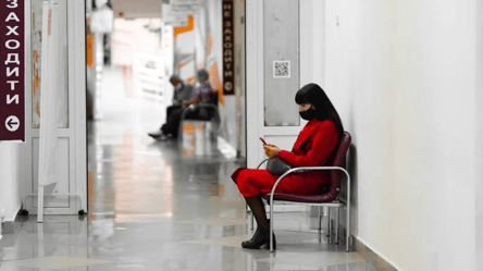 В Ивано-Франковской ЦГКБ вернули масочный режим и антисептики - 285x160