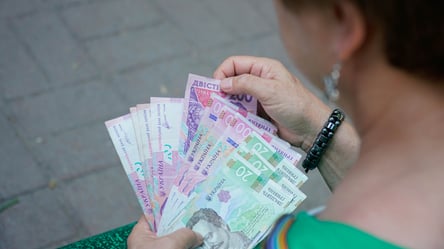 Денежное обеспечение, выплаты и курс валют: к чему готовиться в апреле - 285x160