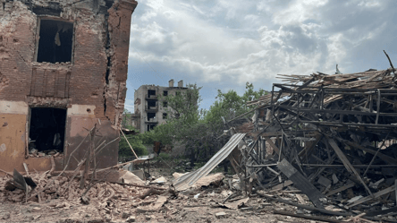 В Донецкой ОВА рассказали детали российского обстрела Лимана — что известно - 285x160