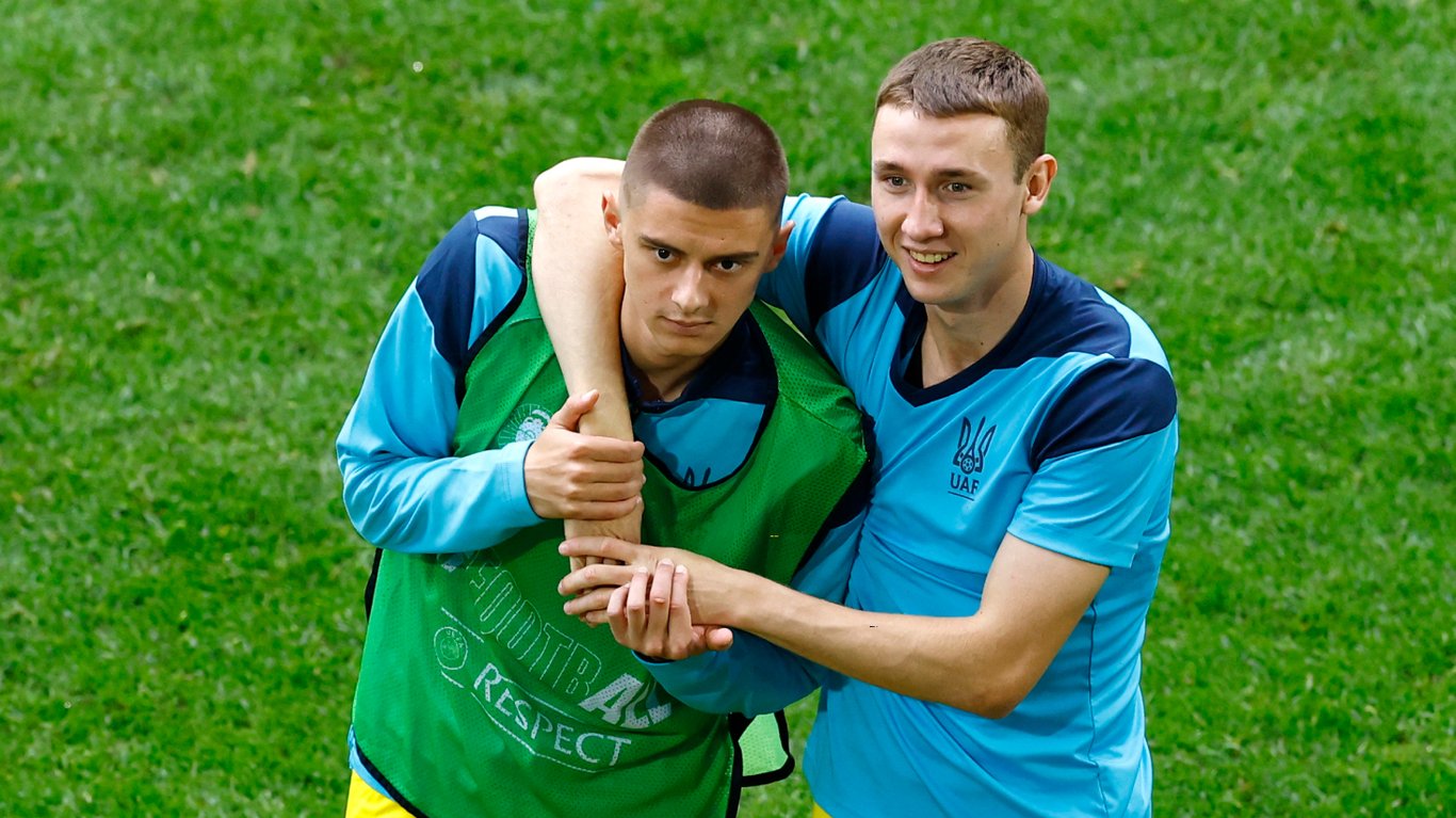 Віталій Миколенко та Владислав Ванат