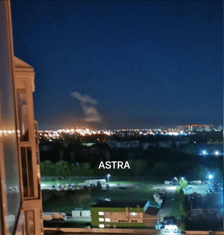 Кілька областей РФ опинилися під атакою БпЛА — є влучення в нафтобазу - фото 4