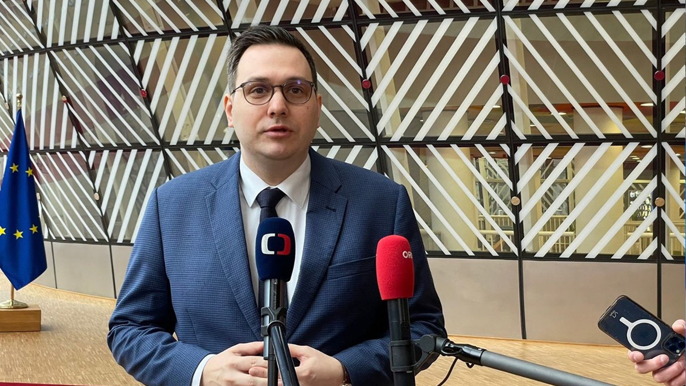 Глава МЗС Чехії негативно відреагував на слова "громадянська війна в Україні"