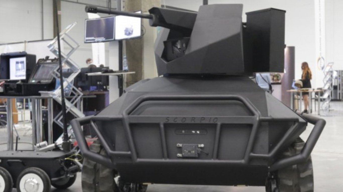 Науковці розробили бойового робота Scorpion 2, який здатний сам вести вогонь