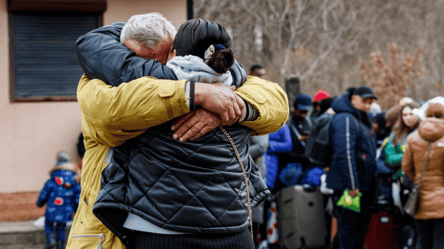 Чи треба знімати штраф ТЦК, перебуваючи за кордоном - 285x160