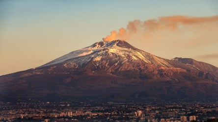 Italy warns tourists of danger in its popular resort - 285x160