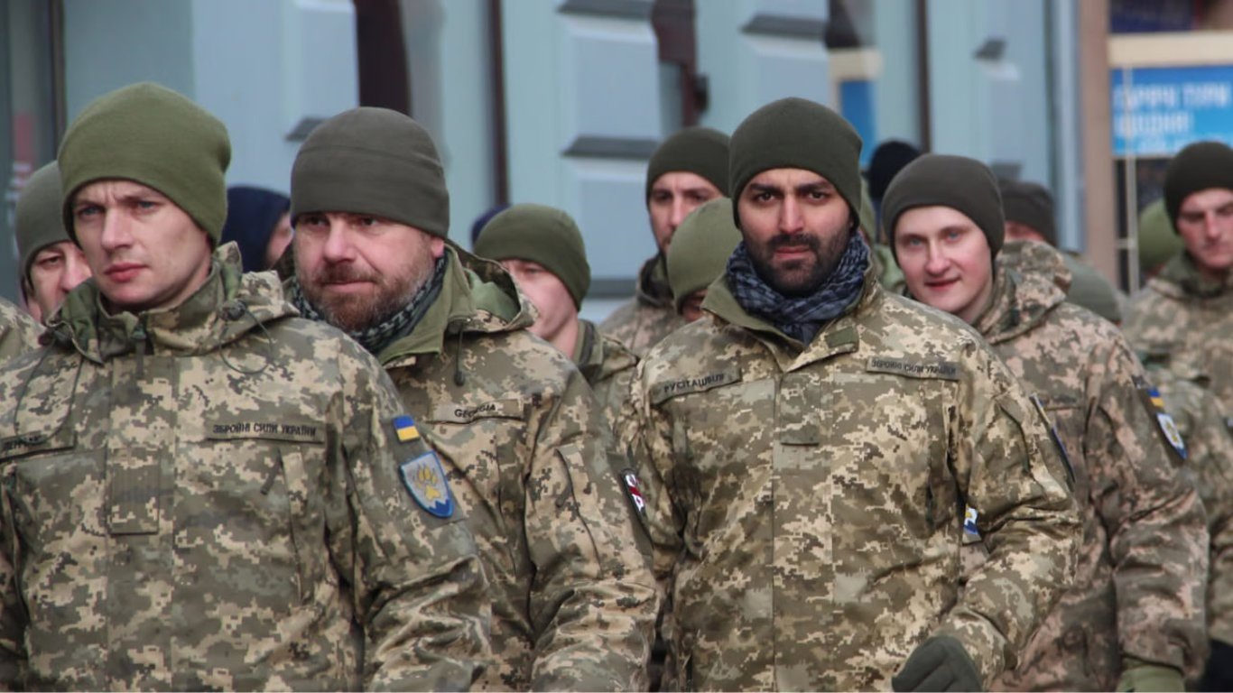 Мобилизация в Украине — поддержали ли в ОП бронирование мужчин с высокой зарплатой