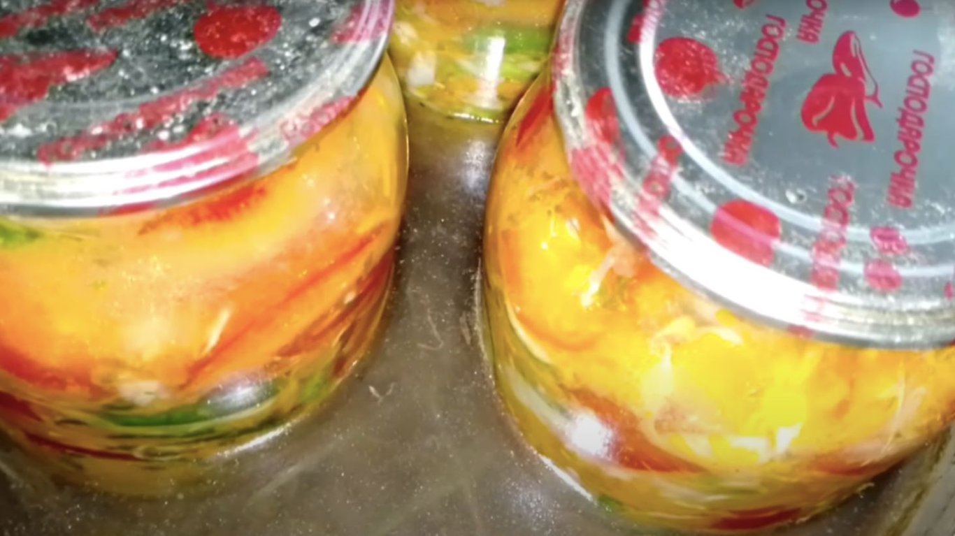 вітамінний рецепт салату з овочів на зиму 