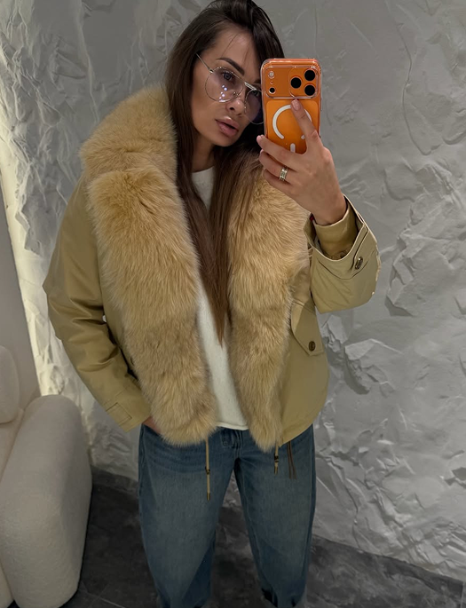 Які пуховики в моді цієї зими