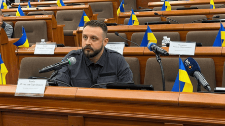 Міноборони анонсувало масштабну закупівлю НРК та пікапів - 290x166