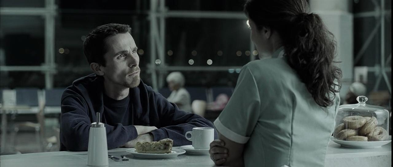 Сцена из психологического триллера "Машинист"