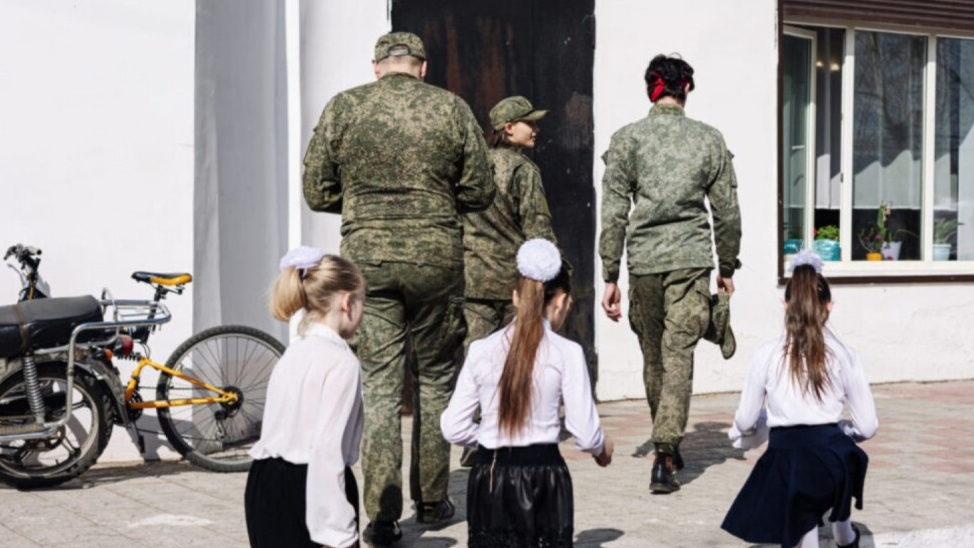 В Брянской области рф готовят школы для размещения военных