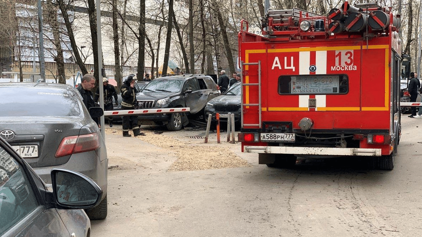В Москве взорвали автомобиль бывшего сотрудника СБУ, предавшего Украину