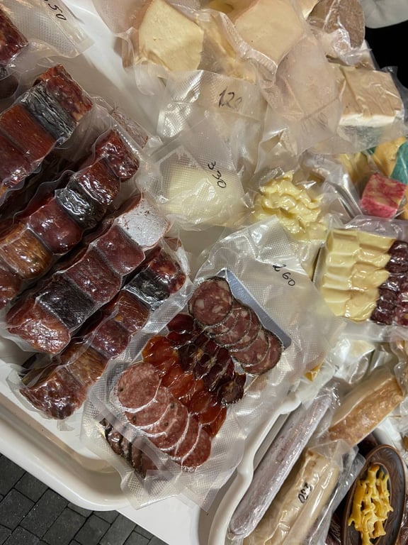 Продукты в Буковеле