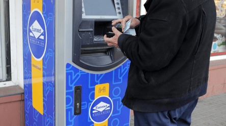 Ліміти на зняття готівки у Польщі — скільки видасть банкомат - 285x160