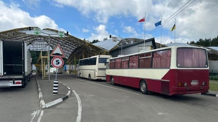 Черга з 70 автомобілів: ситуація на пунктах пропуску сьогодні - 290x166