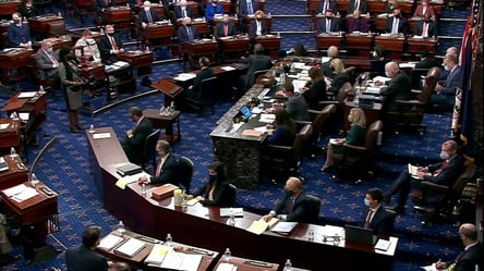 Сенат відклав голосування за законопроєкт про допомогу Україні — яка причина - 285x160