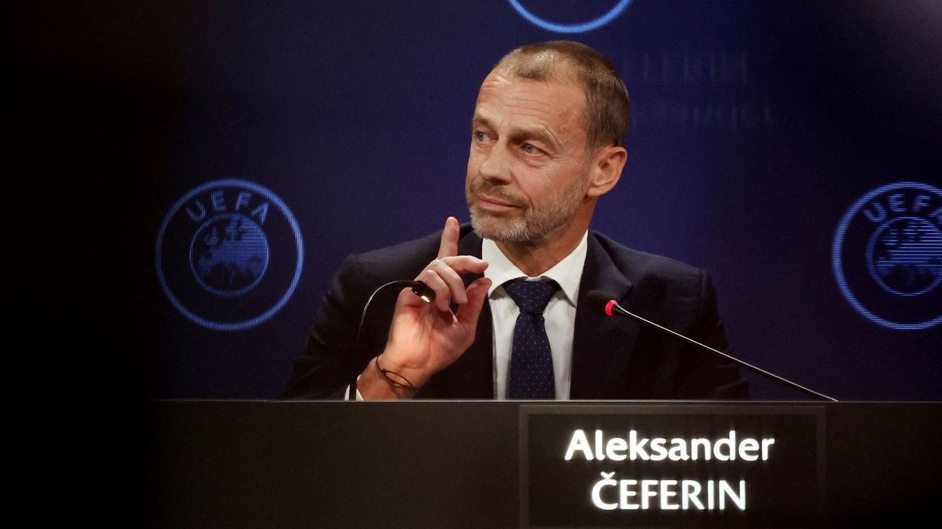 Александер Чеферин