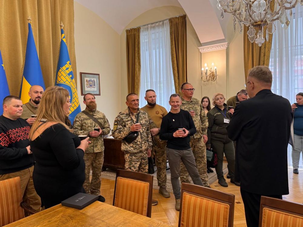 Військові письменники Садовий